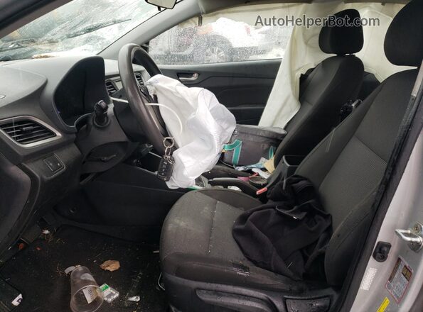 3KPC24A69ME133872 2021 HYUNDAI ACCENT White Front interior view