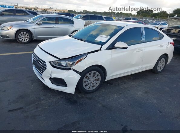 3KPC24A6XME136974 2021 HYUNDAI ACCENT Белый Передняя левая четверть