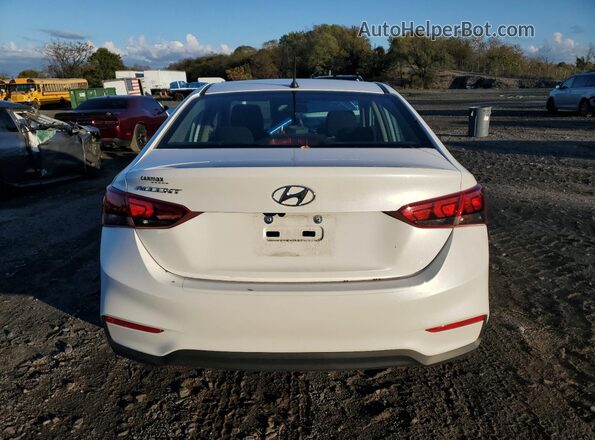 3KPC24A6XME152219 2021 HYUNDAI ACCENT White Вид ззаду