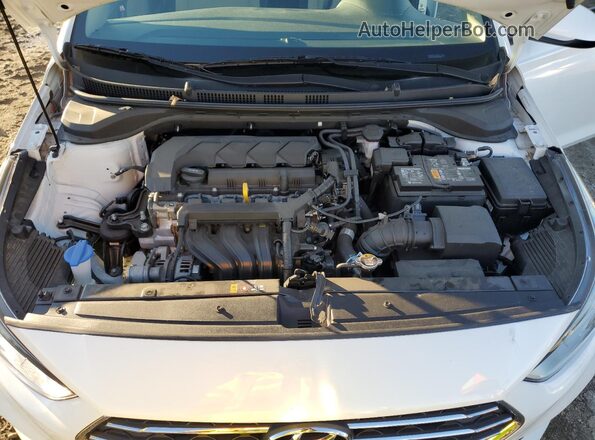 3KPC24A6XME152219 2021 HYUNDAI ACCENT White Вид задньої частини салону
