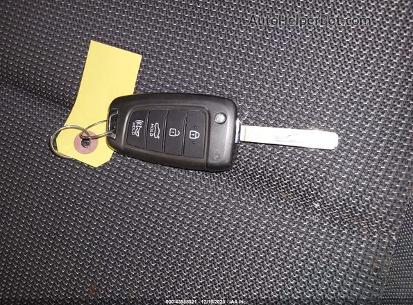 3KPC24A6XNE178210 2022 HYUNDAI ACCENT Синий Вид панели приборов