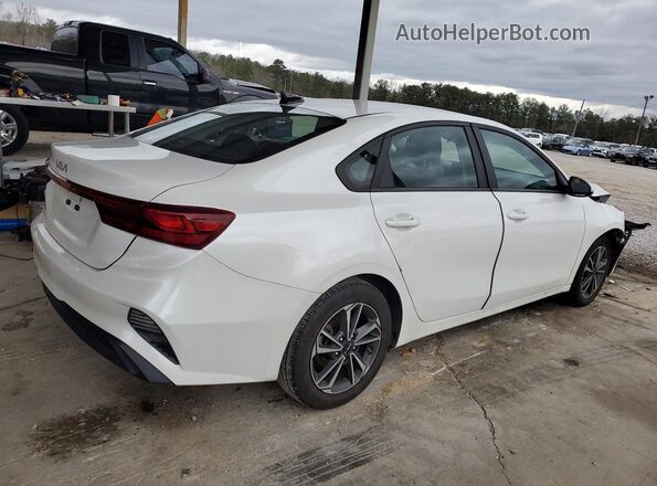 3KPF24AD0PE566416 2023 KIA FORTE White Tył prawy