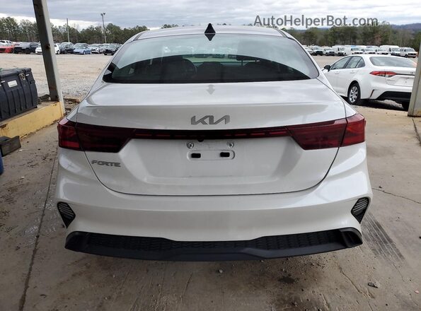 3KPF24AD0PE566416 2023 KIA FORTE White Widok z tyłu