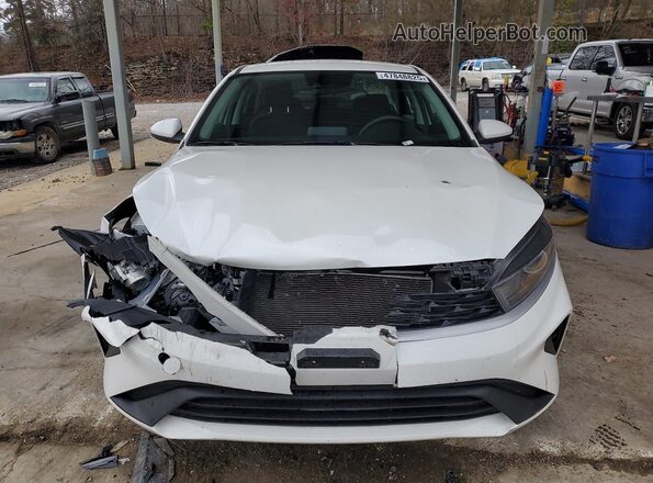 3KPF24AD0PE566416 2023 KIA FORTE White Widok z przodu
