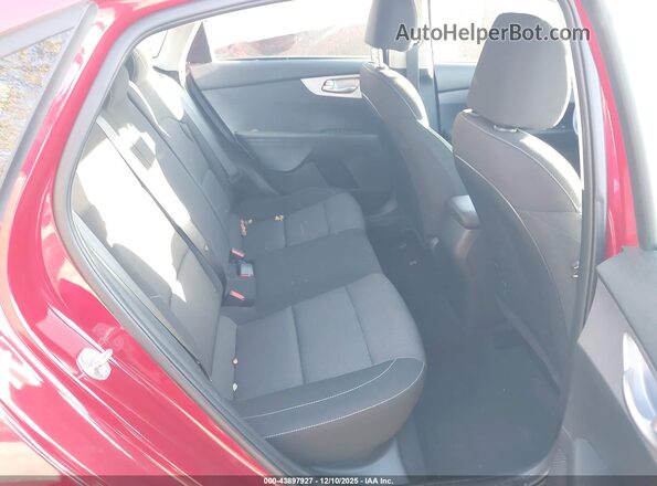 3KPF24AD0RE712512 2024 KIA FORTE Red Вид наклейки з VIN-кодом