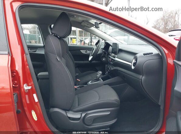 3KPF24AD1NE454253 2022 KIA FORTE Orange Vista interior delantera
