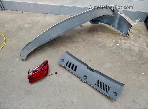 3KPF24AD1PE645044 2023 KIA FORTE White Vista del compartimento del motor
