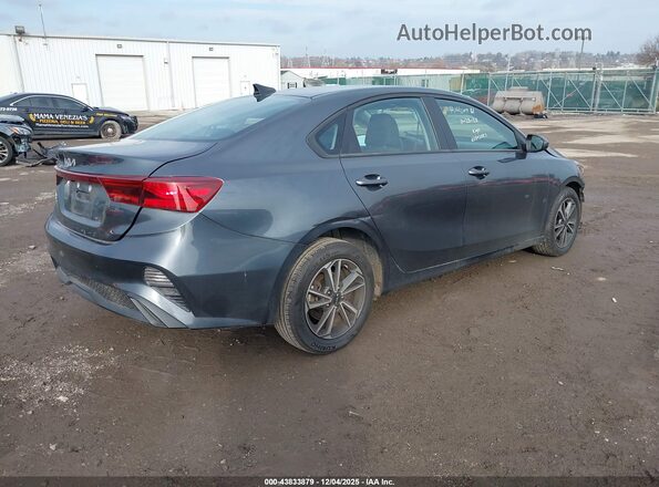 3KPF24AD2NE465889 2022 KIA FORTE Gray Trasero derecho