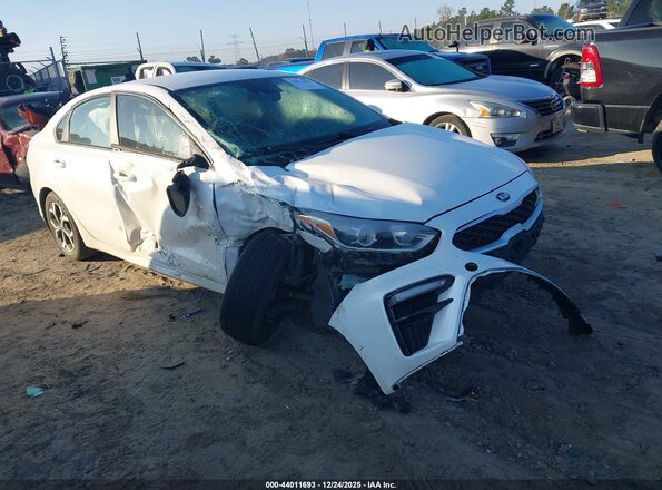 3KPF24AD5ME271923 2021 KIA FORTE White Դիմացի տեսք