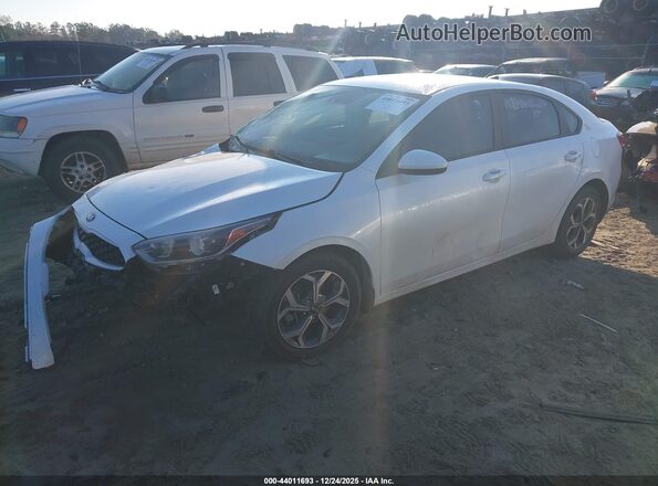 3KPF24AD5ME271923 2021 KIA FORTE White Առջևի ձախ երեք քառորդ տեսարան