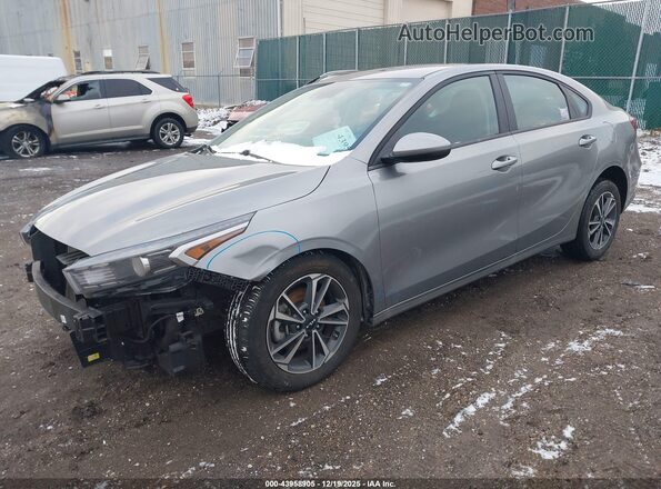 3KPF24AD6RE749547 2024 KIA FORTE Gray Front left
