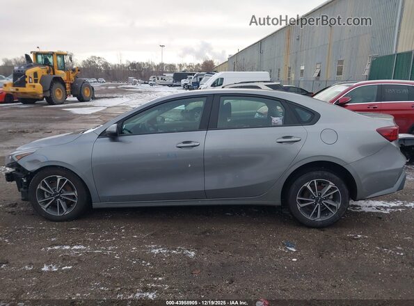 3KPF24AD6RE749547 2024 KIA FORTE Gray 