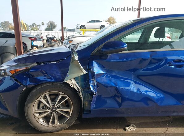 3KPF24AD8NE463449 2022 KIA FORTE Blue Vista frontal
