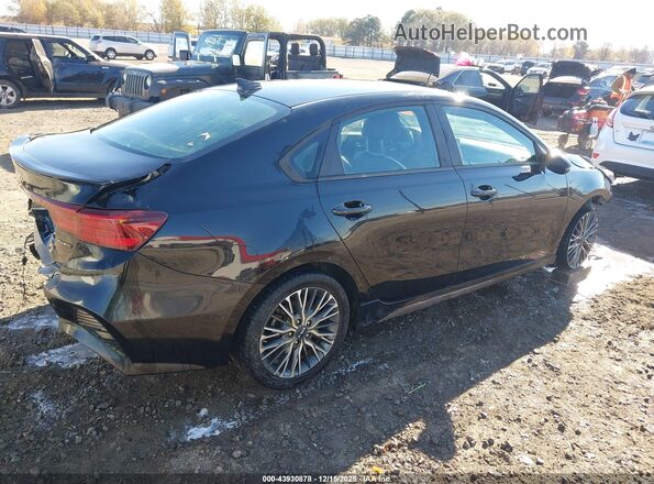 3KPF54AD4NE445909 2022 KIA FORTE Черный Задняя правая четверть