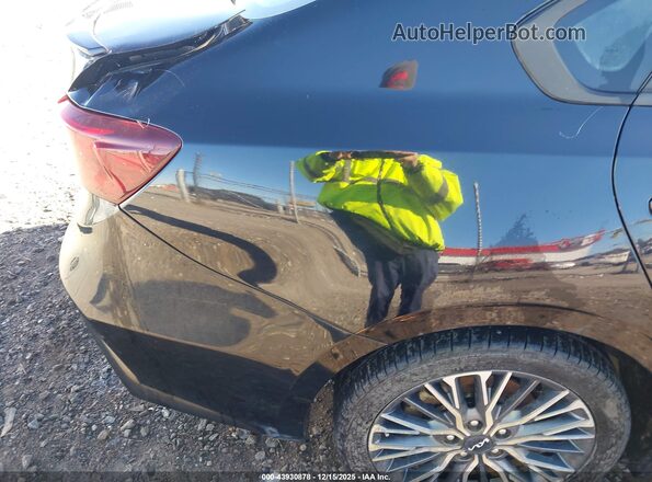 3KPF54AD4NE445909 2022 KIA FORTE Черный 