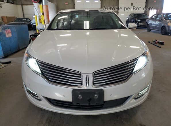 3LN6L2JK8GR604172 2016 LINCOLN MKZ White Vista frontal