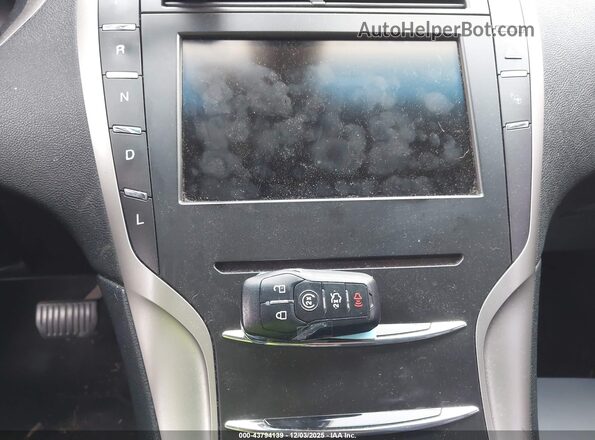 3LN6L2LU5GR626077 2016 LINCOLN MKZ HYBRID White Vista del salpicadero