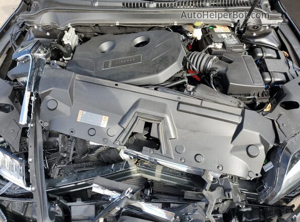 3LN6L5F90LR618472 2020 LINCOLN MKZ Black Widok wnętrza z tyłu