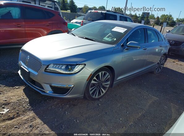 3LN6L5F95LR606771 2020 LINCOLN MKZ Silver წინა მარცხენა ხედი სამი მეოთხედიდან