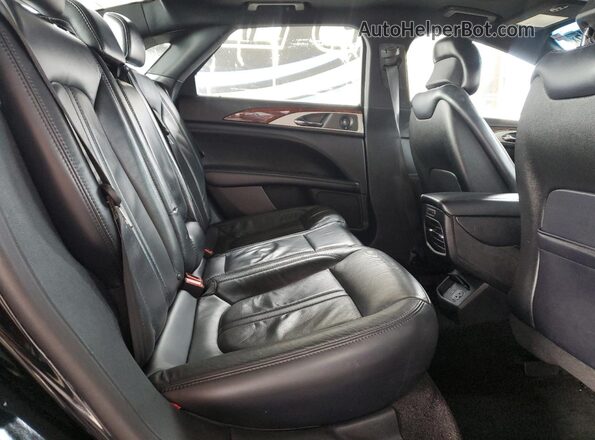 3LN6L5MUXJR602624 2018 LINCOLN MKZ Черный 