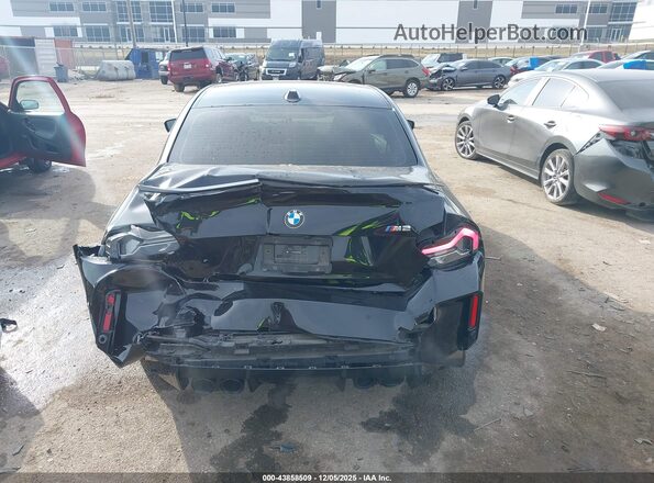 3MF13DM00R8D99389 2024 BMW M2 Black 