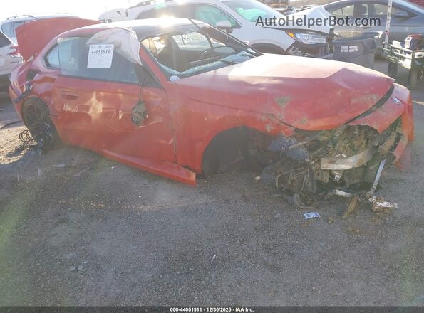 3MF13DM05R8E17644 2024 BMW M2 Оранжевый Вид задней части салона