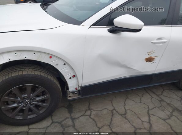 3MVDMAAL5MM256334 2021 MAZDA CX-30 White 