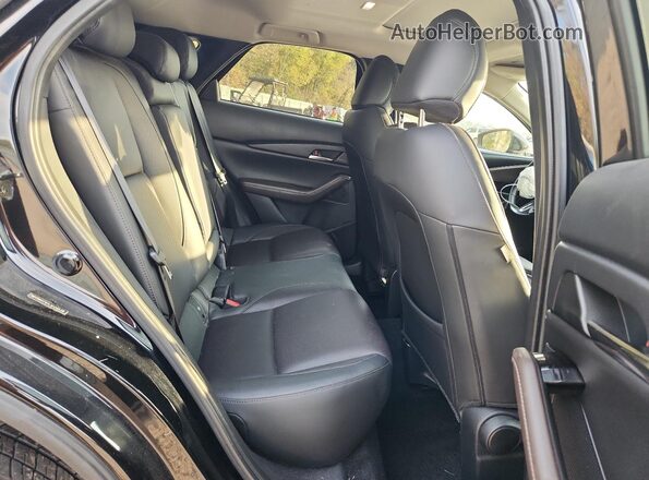 3MVDMAEM4LM128538 2020 MAZDA CX-30 Черный Вид задней части салона