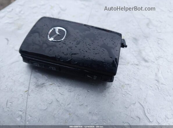 3MVDMBBM1SM760969 2025 MAZDA CX-30 Red Вид панелі приладів