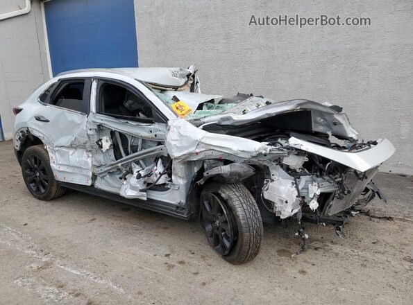 3MVDMBBM5RM692928 2024 MAZDA CX-30 Серебряный Передняя правая четверть