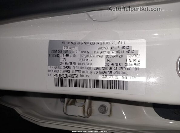 3MVDMBCL3NM416554 2022 MAZDA CX-30 White Vista del compartimento del motor