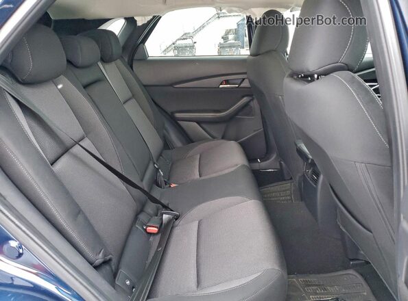 3MVDMBCL3NM444189 2022 MAZDA CX-30 Blue Widok tylnych siedzeń