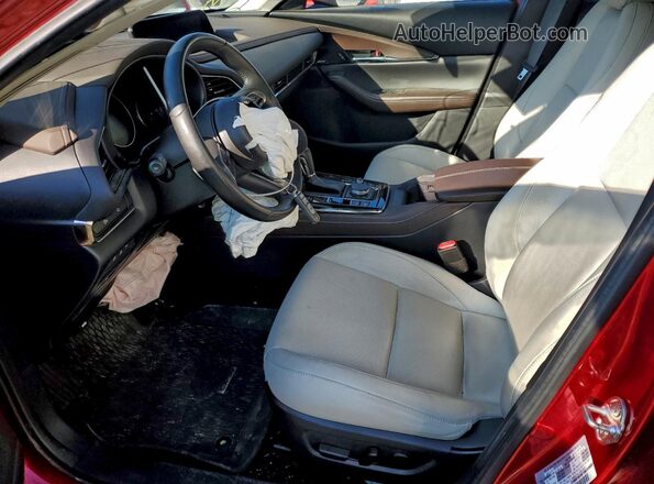 3MVDMBDM1RM640807 2024 MAZDA CX-30 Red Vista interior delantera