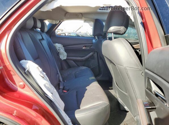 3MVDMBDM3SM782176 2025 MAZDA CX-30 Red Vista interior trasera