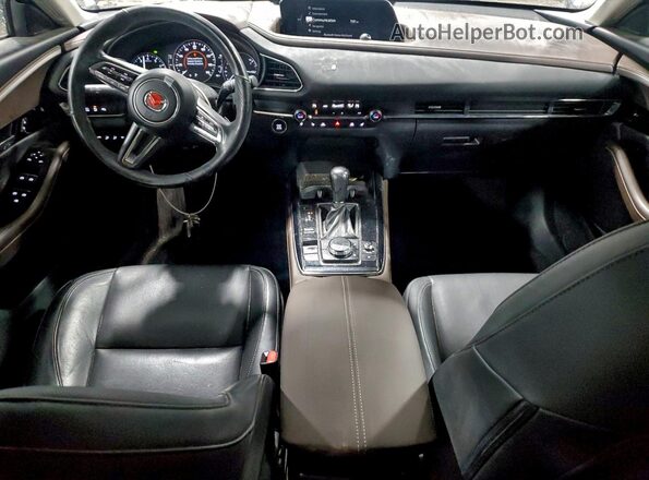 3MVDMBEY4MM306443 2021 MAZDA CX-30 Gray Առջևի վահանակի տեսք