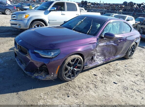 3MW23CM01S8F48980 2025 BMW 2 SERIES Purple წინა მარცხენა ხედი სამი მეოთხედიდან