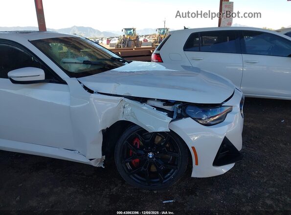3MW23CM07S8F33478 2025 BMW 2 SERIES Белый Вид спереди