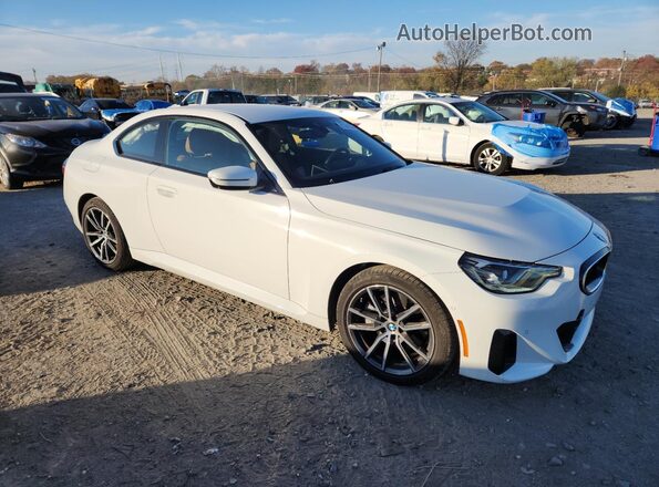 3MW33CM03P8D73109 2023 BMW 2 SERIES White Przód prawy