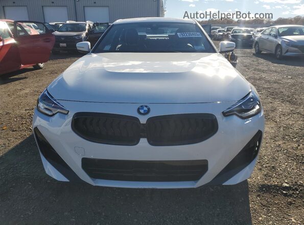 3MW33CM09S8F72108 2025 BMW 2 SERIES White Vista frontal