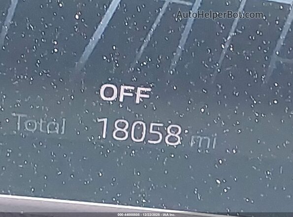 3MW49FF04P8D31775 2023 BMW 3 SERIES Gray 