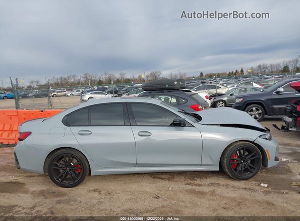 3MW49FF04P8D31775 2023 BMW 3 SERIES Gray უკანა სალონის ხედი