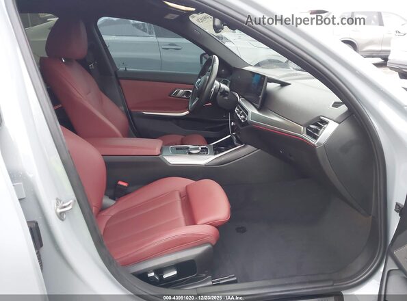 3MW49FS01P8C97218 2023 BMW 3 SERIES Gray Вид салону спереду