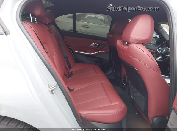 3MW49FS01P8C97218 2023 BMW 3 SERIES Gray Вид наклейки з VIN-кодом
