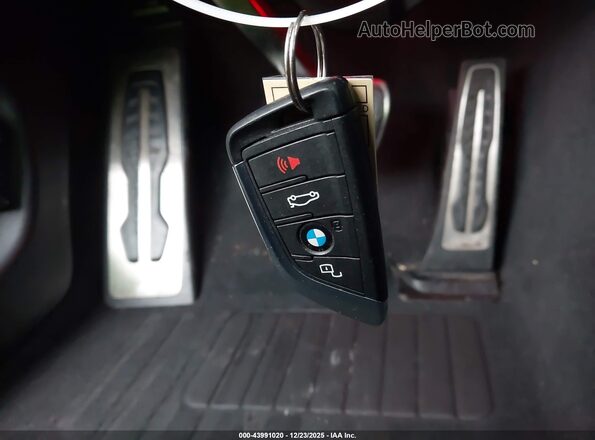 3MW49FS01P8C97218 2023 BMW 3 SERIES Gray Вид панелі приладів