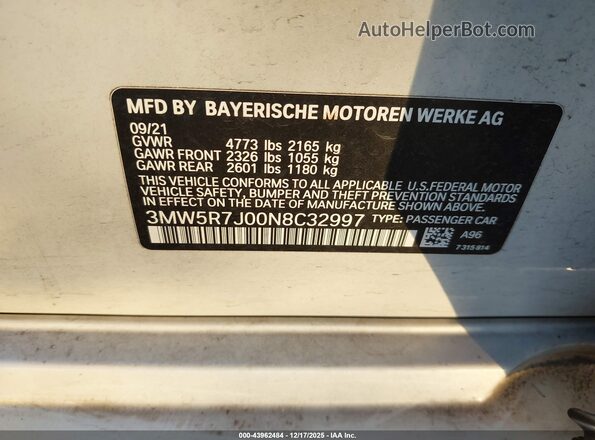 3MW5R7J00N8C32997 2022 BMW 3 SERIES White Vista del compartimento del motor