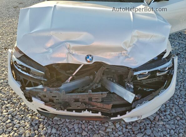 3MW5R7J07N8C65351 2022 BMW 3 SERIES White Вид задньої частини салону