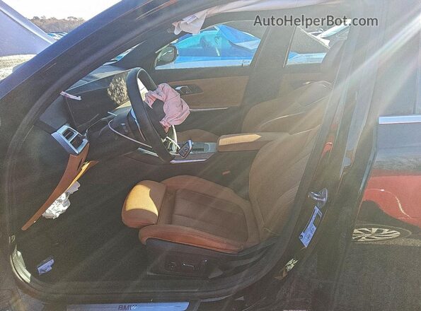 3MW69CW00S8E97856 2025 BMW 3 SERIES Черный Вид салона спереди