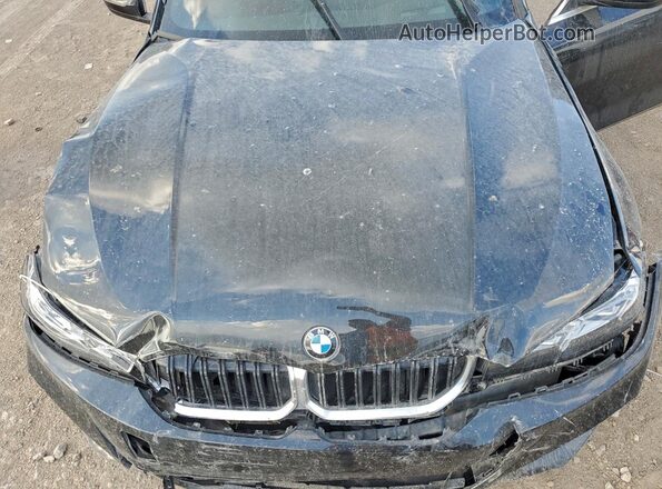 3MW69CW02S8F19131 2025 BMW 3 SERIES Черный Вид задней части салона