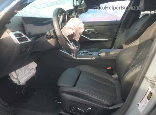 3MW69CW07S8F12109 2025 BMW 3 SERIES Gray Vista interior delantera
