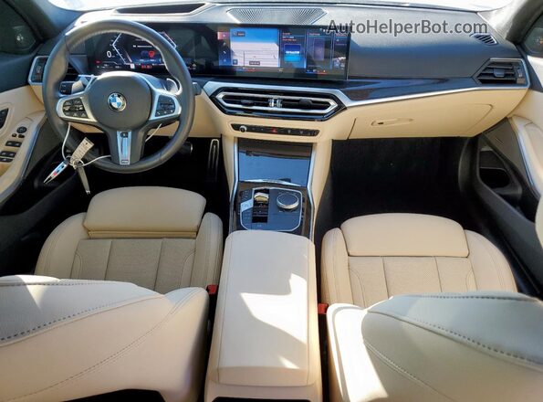 3MW69FF05R8E11159 2024 BMW 3 SERIES Blue Widok deski rozdzielczej